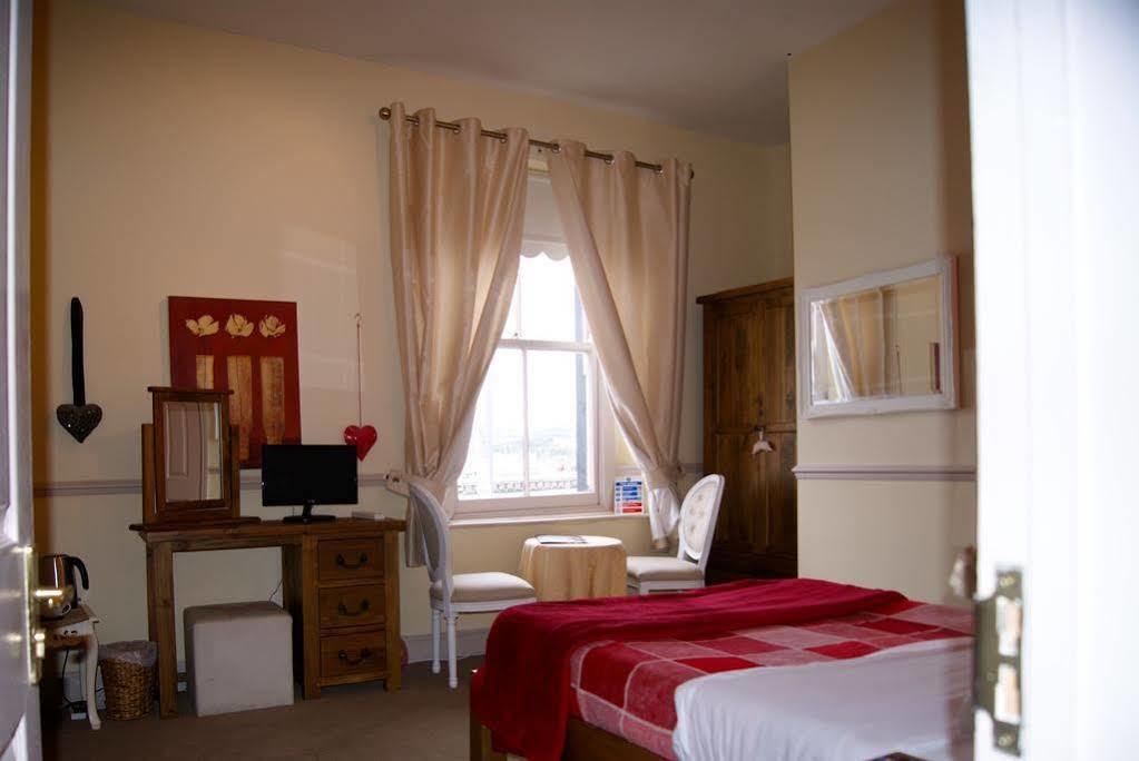 Bed and Breakfast Admiral Macbride Plymouth Exteriér fotografie